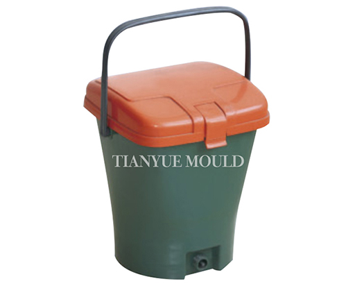 Bucket Mould