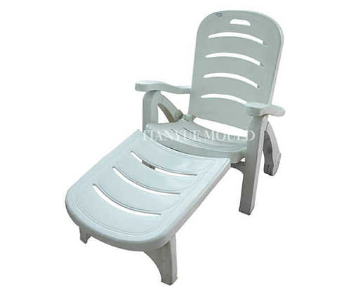 форма стульев и столов