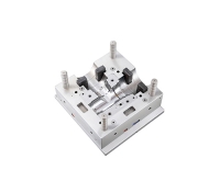 Collapsible Core Fitting Mould