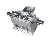 Collapsible Core Fitting Mould